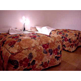 ログ・ログ風共通 寝室２（４人部屋）－１