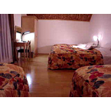 ログ・ログ風共通 寝室２（４人部屋）－３