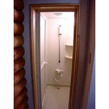 ログ シャワー室